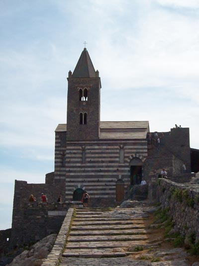 File:CHIESA DI SAN PIETRO PORTOVENERE 01.jpg