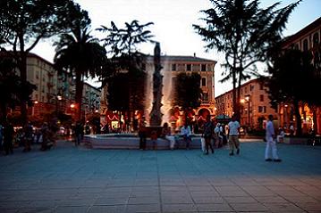 File:Pic-c-laspezia-piazzabrin-02.jpg