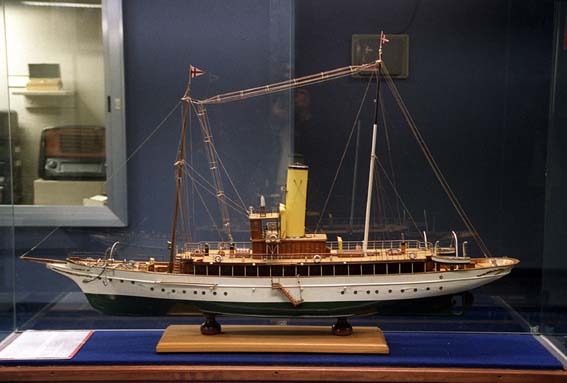 File:ELETTRA 04.jpg
