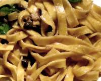 Tagliatelle acciughe e olive.jpg