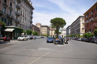 La Spezia - Piazza Verdi 01.jpg