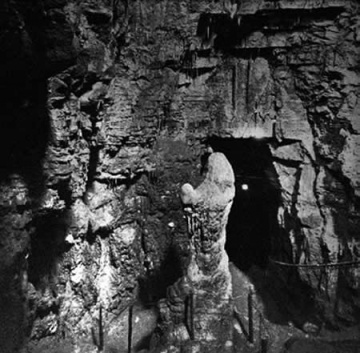 LA GROTTA DELL'ORSO 01.jpg